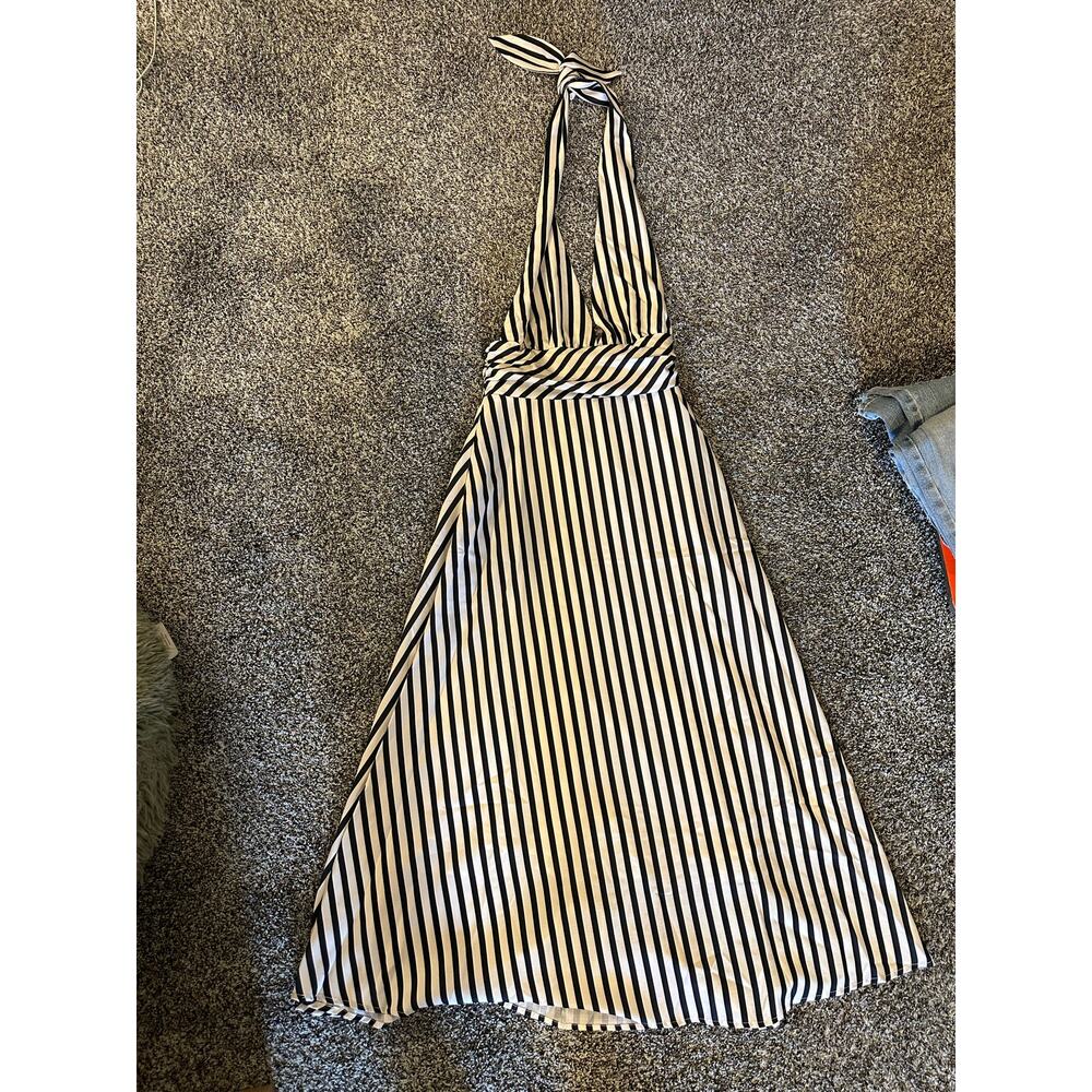 NWT Commense Striped Halter Neck Plunging Maxi DressSize S - Picture 3 of 10